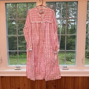Lanz of Salzburg Vintage Cotton Flannel Nightgown NWT size XL NOS New Old Stock